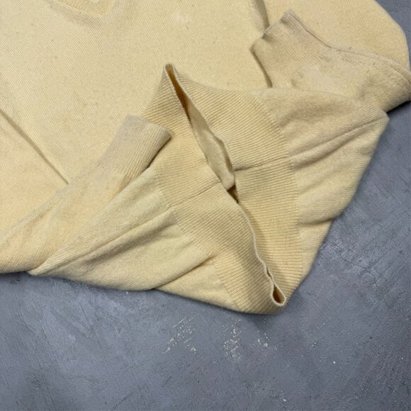 Vintage Lochcarron Lambswool V-Neck Knit Sweater Made in Scotland Yellow Large - Picture 6 of 6